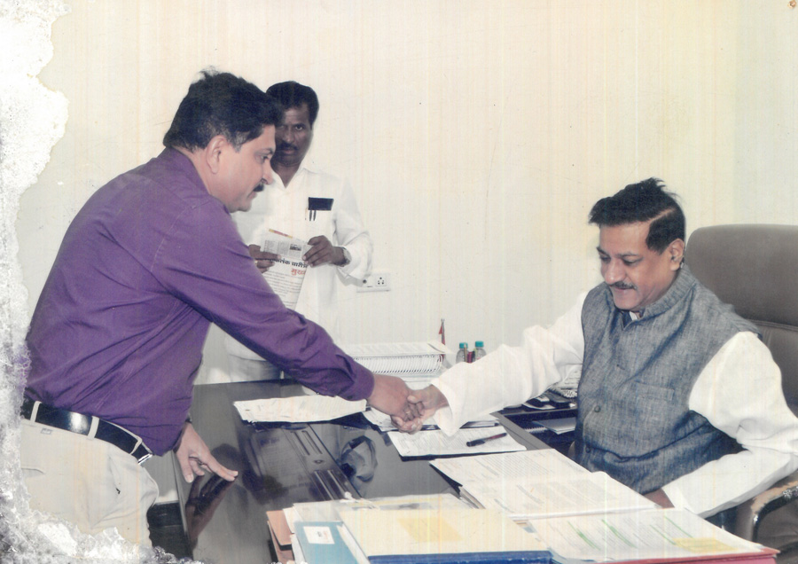 Moments With Seniors